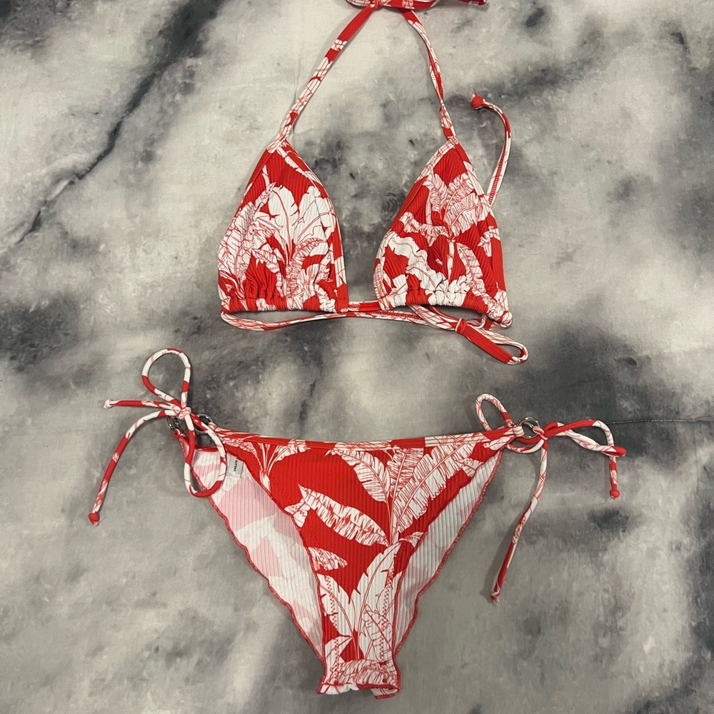 NWOT Bodyglove bikini